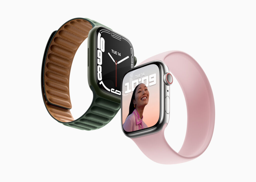 Bild på två Apple Watch series 7